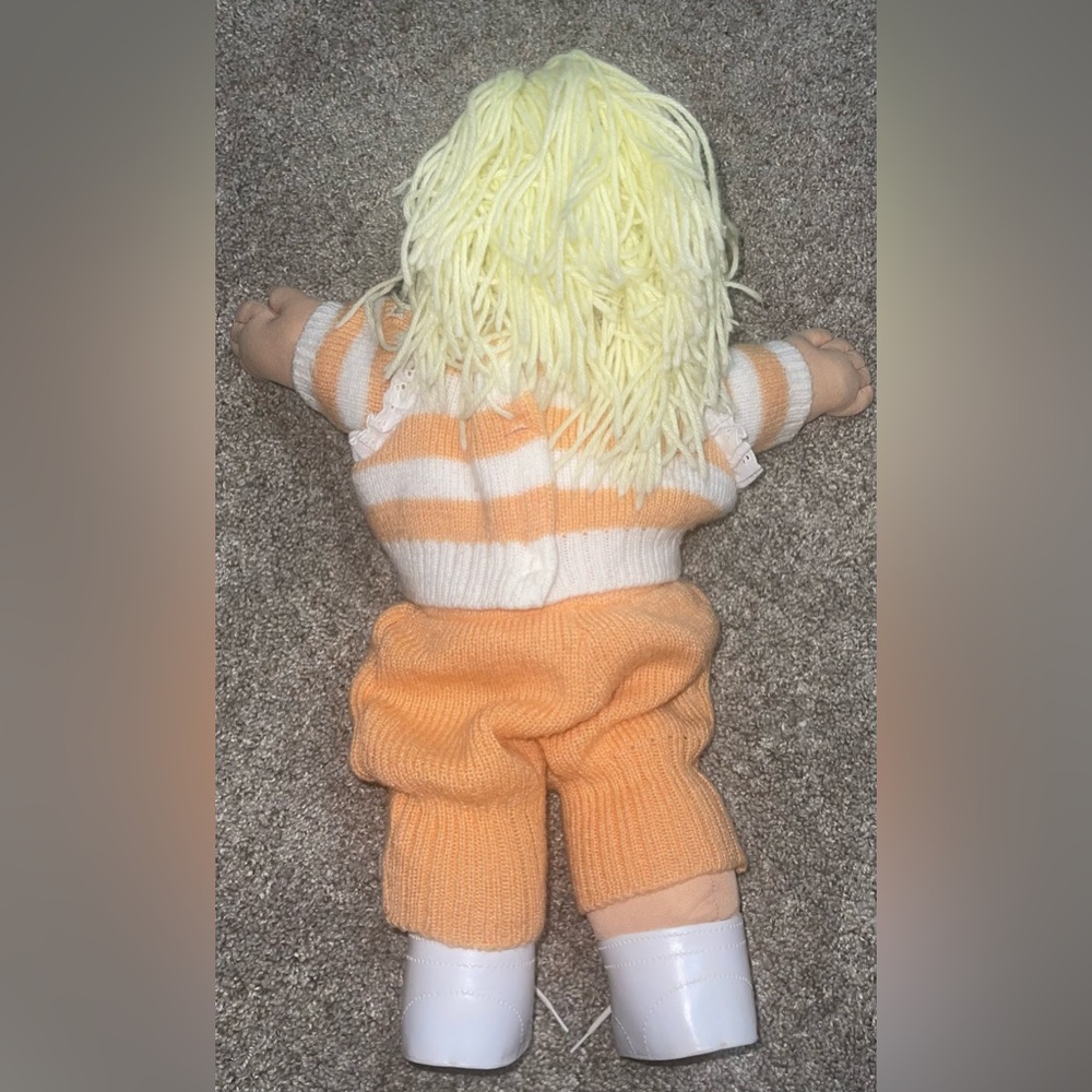 Vintage Cabbage Patch Kids doll 1986 blonde hair green eyes outfit shoes - Picture 4 of 11